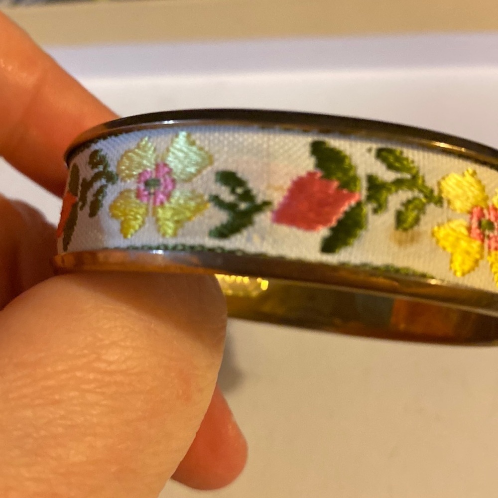 Swiss Clamper Bangle Bracelet, Swiss Needlework,vintage, Embroidery, Cottagecore - Picture 4 of 12